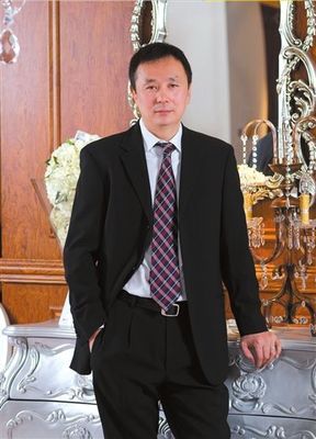 王箏丈夫李泰巖 網(wǎng)絡(luò)文化產(chǎn)業(yè)領(lǐng)航者，個(gè)人履歷揭秘